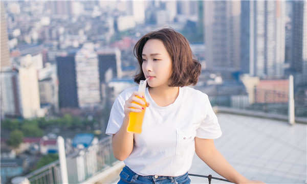 坡头关于试管代生助孕多少钱的详尽分析与指导